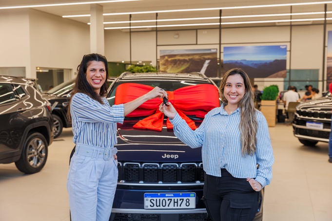 Sorteios de carros das campanhas de Mães e Namorados do RibeirãoShopping contemplam clientes