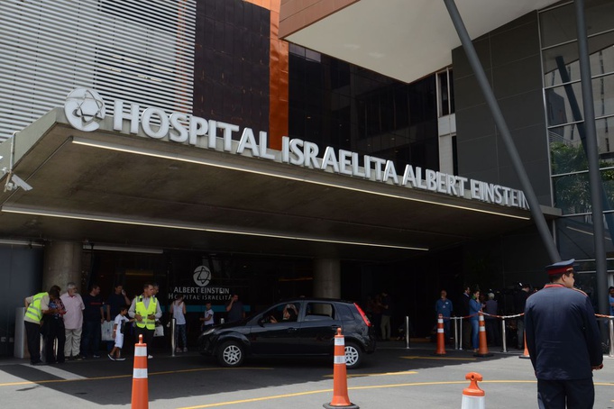 Bolsonaro deve deixar o hospital no início da tarde