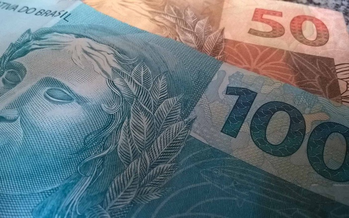 Doméstica tem R$ 3,8 mil roubados em saidinha de banco, em Ribeirão Preto