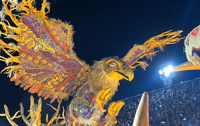 Portela leva o Estandarte de Ouro de melhor escola
