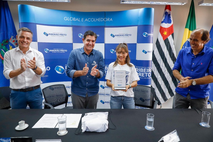Eulalia Santos vence a 1ª Maratona Oficial de Ribeirão Preto