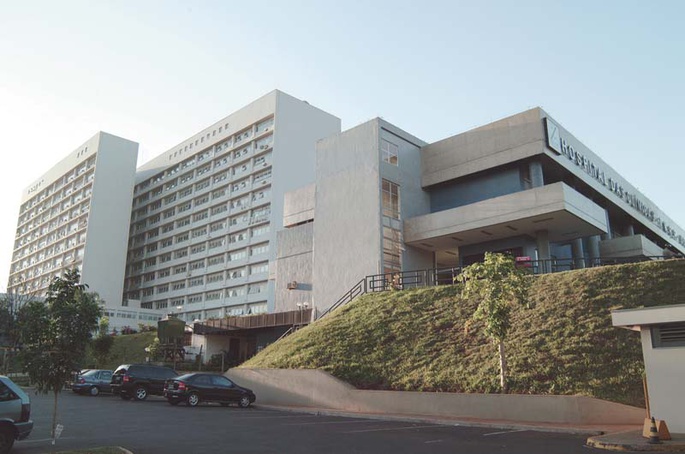Servidores do HC marcam greve para esta terça