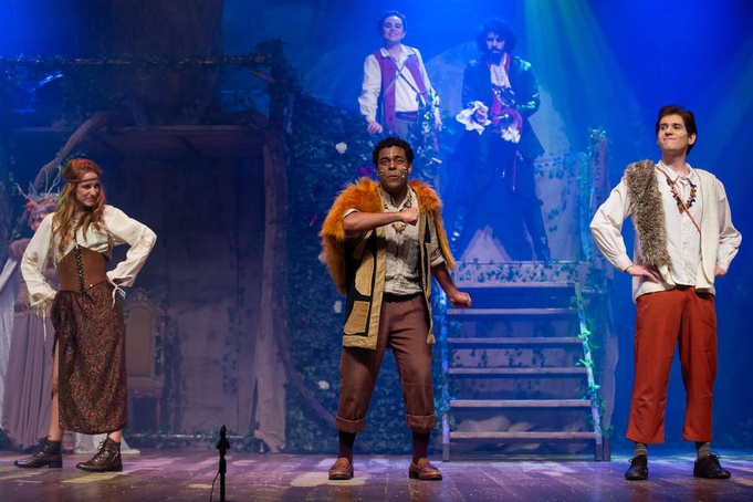 Teatro Municipal apresenta a peça “Peter Pan – Crescer é Preciso” para celebrar o Dia das Crianças