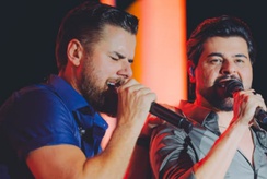 Show de Zé Neto e Cristiano em Ribeirão Preto é cancelado