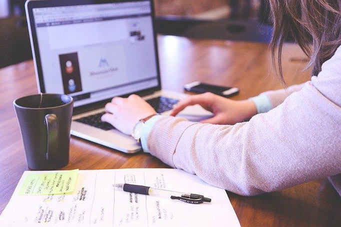 Eventos virtuais promovidos pela Acirp debatem soluções trabalhistas para enfrentar a crise