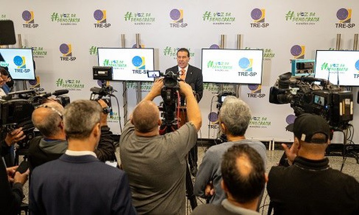 Presidente do TRE-SP afirma que as eleições no estado estão transcorrendo em plena normalidade