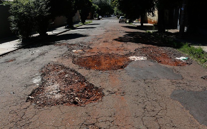 Vereadores de Ribeirão Preto pressionam secretário de Infraestrutura