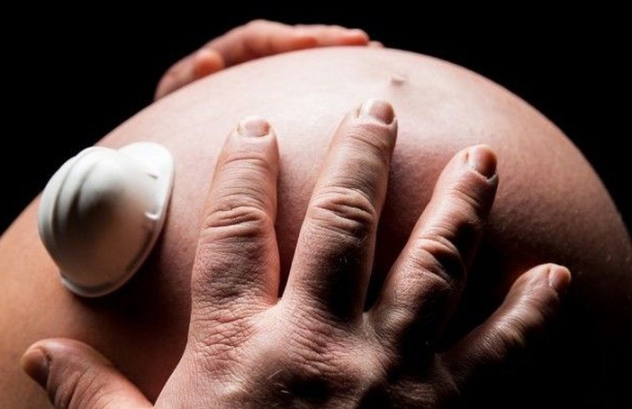 TRIBUNAL PROÍBE GRÁVIDAS E LACTANTES EM ATIVIDADES INSALUBRES
