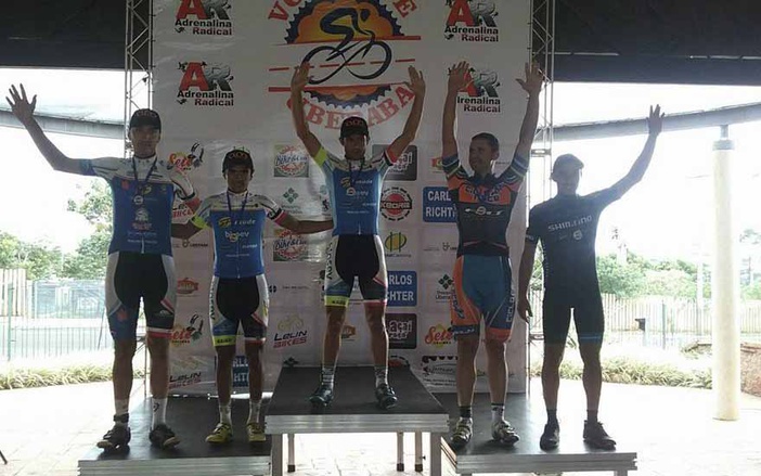 Ciclismo de Ribeirão faz dobradinha na 2ª Volta de Uberaba