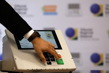 TRE-RJ define urnas que serão auditadas no segundo turno