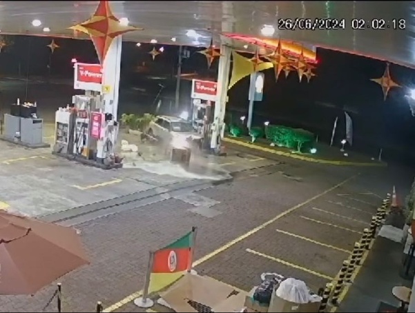 Motorista embriagado invade posto de combustíveis e é preso em Ribeirão Preto