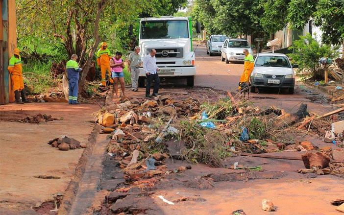 Ribeirão Preto faz balanço dos estragos causados pela chuva desse domingo, 10