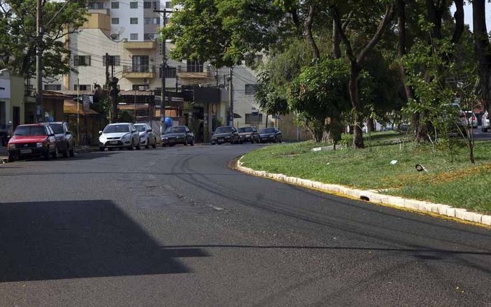 Homem é pego tentando invadir restaurante em Ribeirão Preto