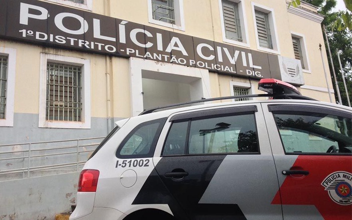 Mulher é presa após cometer furto próximo à rodoviária de Ribeirão