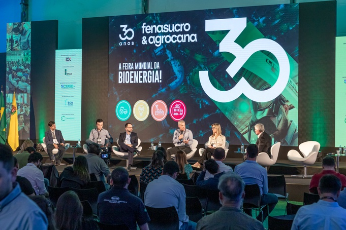 Produção de biometano pode descarbonizar frota pesada no Brasil