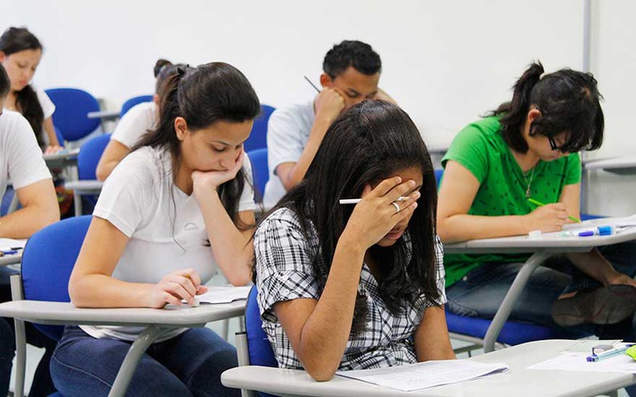 Instituições convocam estudantes em lista de espera do Sisu