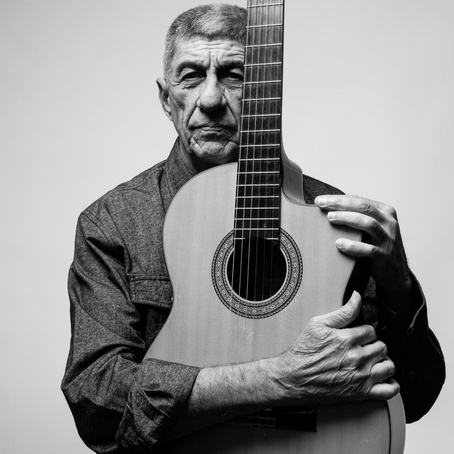 Fagner celebra 50 anos de carreira com show no Multiplan Hall