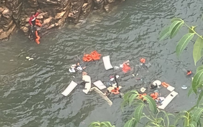 Bombeiros confirmam duas mortes em Capitólio