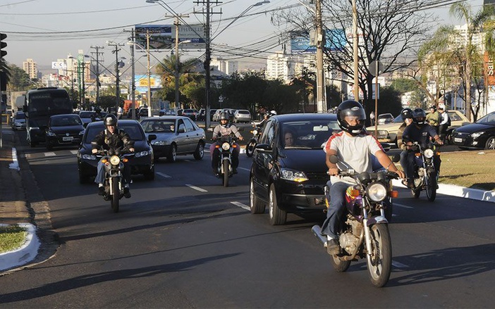 Calendário obrigatório de licenciamento veicular começa nessa semana