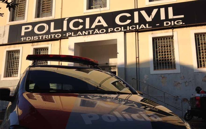 Três adolescentes e uma jovem são detidas após furtarem um comércio no Centro de Ribeirão Preto