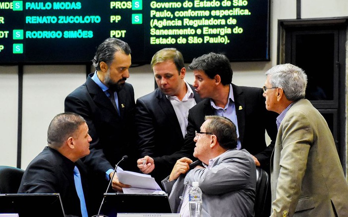 Prefeitura retira projeto de Controladoria para votação na Câmara