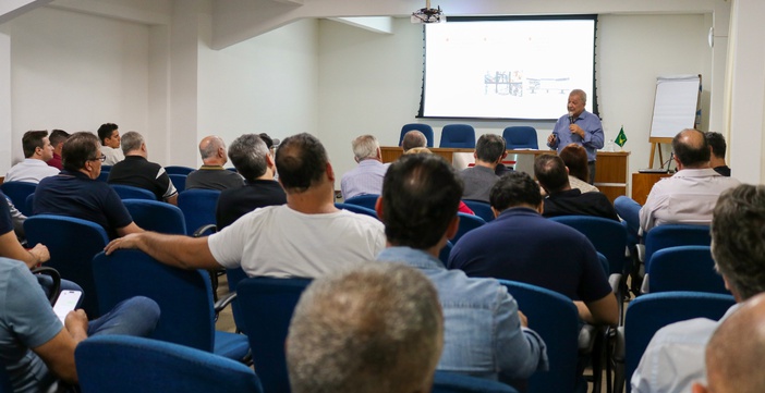 Acirp faz mediação entre prefeitura e empresários para conectar câmera