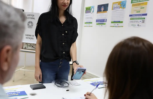 Eleições 2026: saiba quais documentos são aceitos para votar