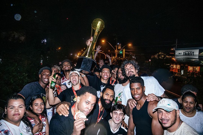 Sesi Franca Basquete conquista seu 16º título do Campeonato Paulista