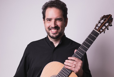 Concertos USP na Catedral recebe recital gratuito de violão