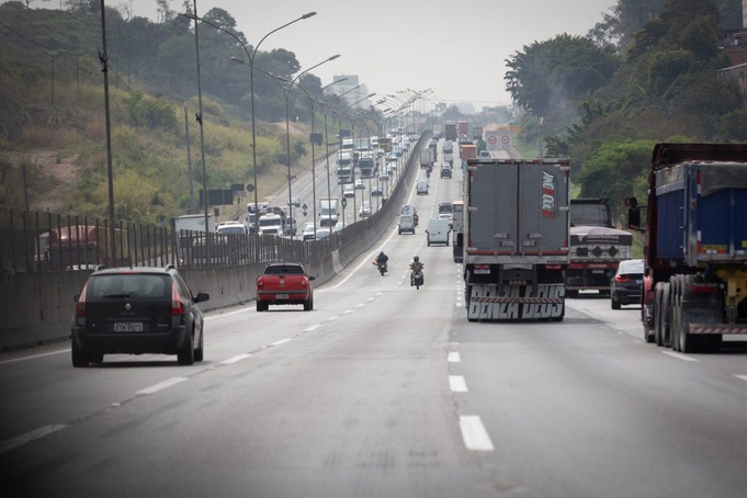 Mais de 4,4 milhões de veículos são esperados nas rodovias concedidas de SP no Carnaval