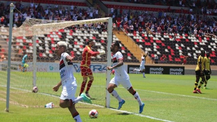 Botafogo ganha de 2 x 0 do São Bernardo