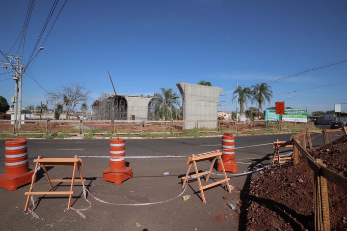 Rotatória entre as avenidas Brasil e Mogiana é interditada nesta quarta-feira, 20