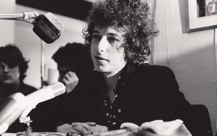 Nobel a Bob Dylan é grande precedente, dizem especialistas
