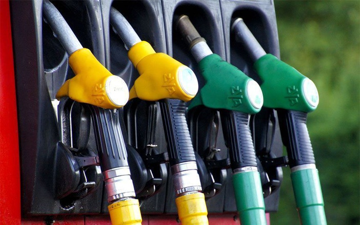Preço do diesel diminui, mas ainda não chega às bombas R$ 0,46 menor
