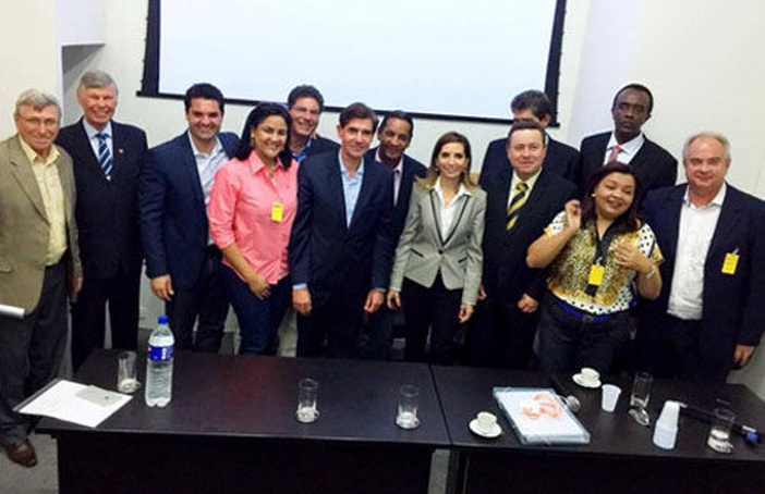 As campanhas do Leite Lopes