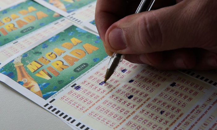 Apostador tem até sexta-feira, 31, para jogar na Mega da Virada