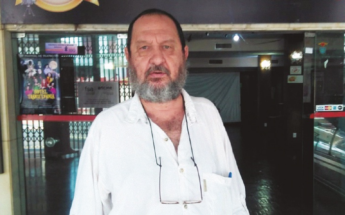 Centro: Fernando Kaxassa