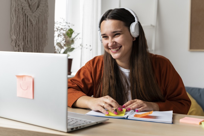 Cursos gratuitos da USP, Unicamp e Paula Souza são opções para encerrar as férias