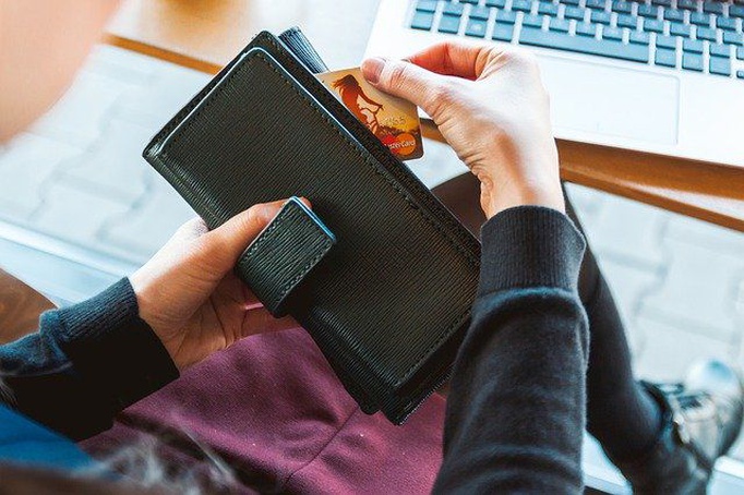 Perda total ou em parte da renda mensal já atingiu 40% dos brasileiros
