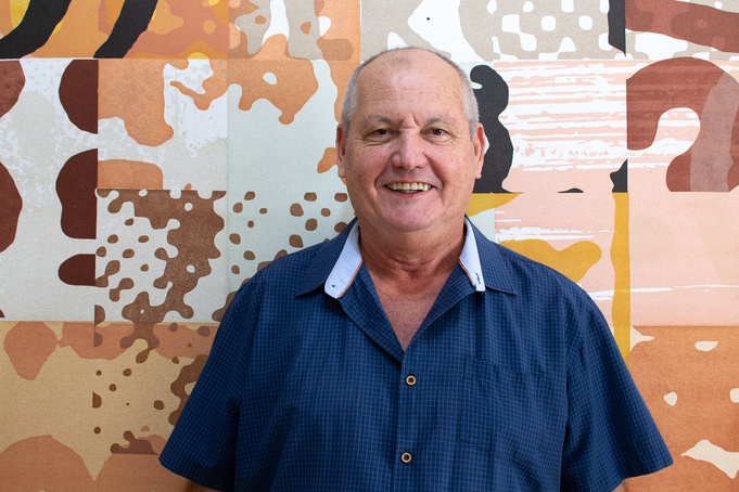 Exposição "FACTÓTUM" revela poética visual e artesanal de Gastão Debreix em Ribeirão Preto