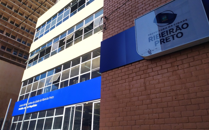 Mudança da Prefeitura de Ribeirão Preto para novo prédio no Centro deve ocorrer em julho