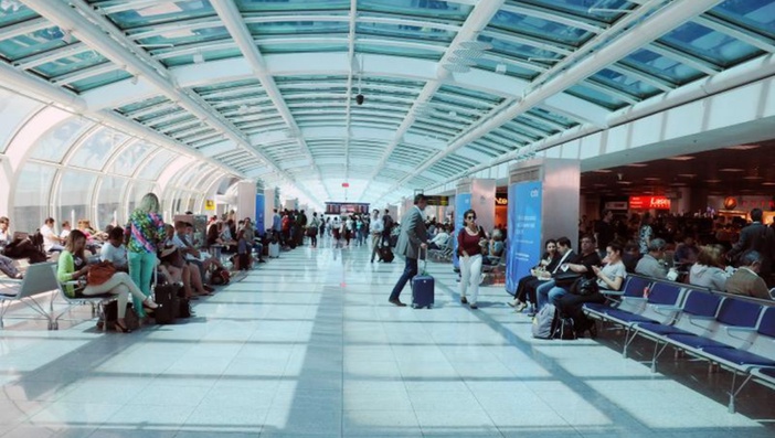 Vai sair de férias? Procon-SP orienta sobre direitos do consumidor durante as viagens