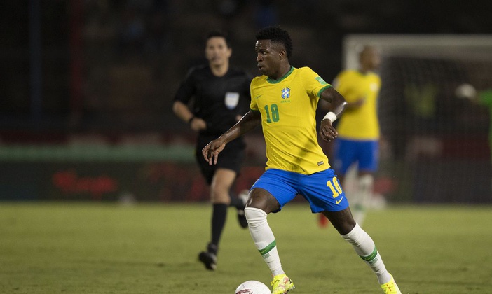 Jogador Vini Jr. deve comandar novo comitê antirracismo da Fifa