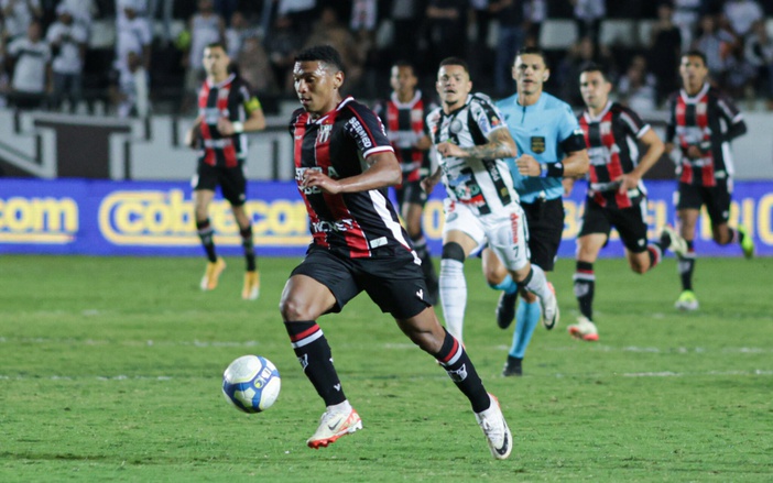 Com gol no fim, Botafogo vence a quarta consecutiva no Brasileiro da série B