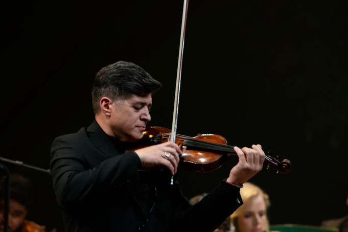 Quarteto Brasileiro de Cordas apresenta "As Quatro Estações" no Teatro Santarosa