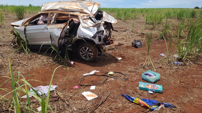 Motorista morre ao capotar o carro na região de Ribeirão Preto