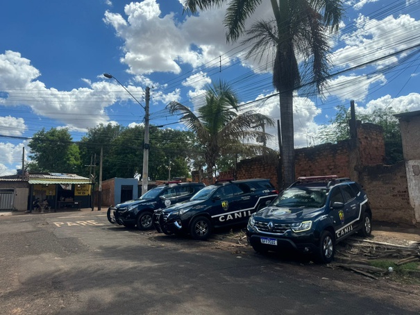 Canil e ROMU desarticulam depósito de drogas em Ribeirão Preto