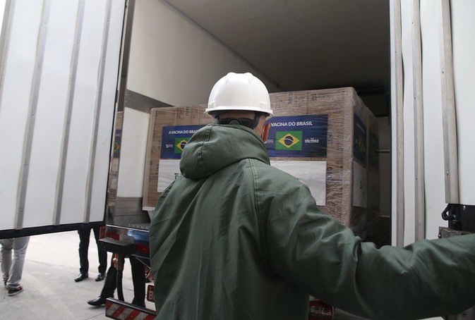 Butantan entrega mais 1 milhão de doses de vacina contra Covid-19