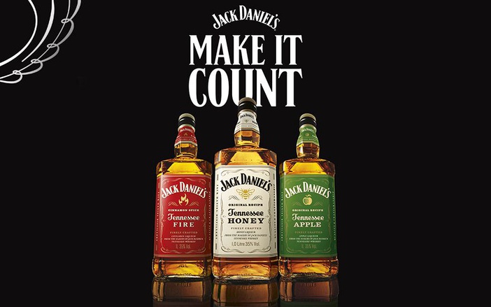 Campanha "Make it Count" chega aos rótulos saborizados de Jack Daniel's