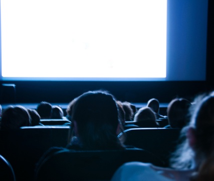 Cine Cult USP exibe “Branco Sai, Preto Fica” em Ribeirão Preto